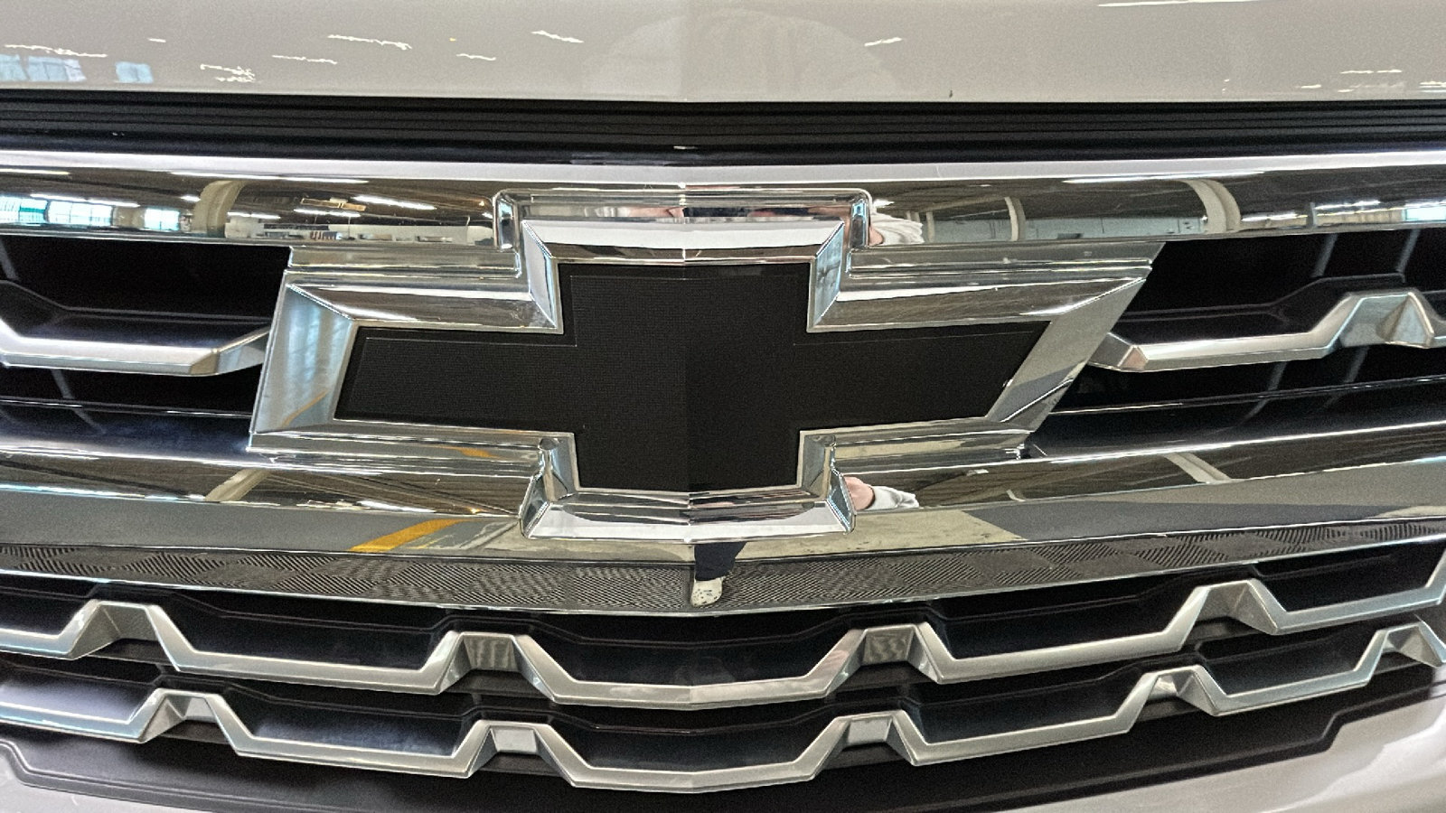 Used 2025 Chevrolet Silverado 1500 LTZ w/ LTZ Premium Package AWD/4WD image 10