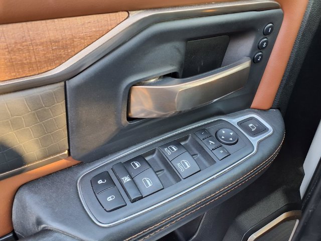 Used 2022 RAM 3500 Limited AWD/4WD image 25