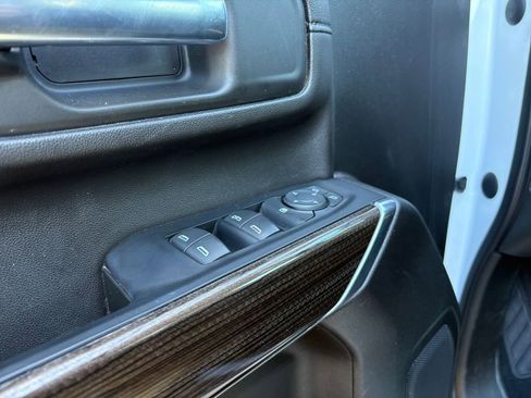 Used 2023 Chevrolet Silverado 2500 LT w/ Convenience Package image 12