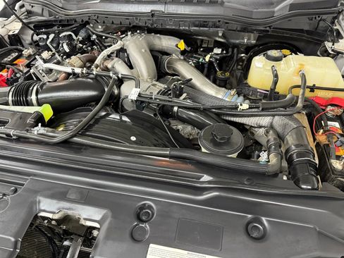 Used 2021 Ford F250 Platinum AWD/4WD image 50