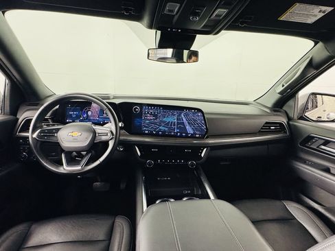 Certified 2025 Chevrolet Tahoe LT AWD/4WD image 22