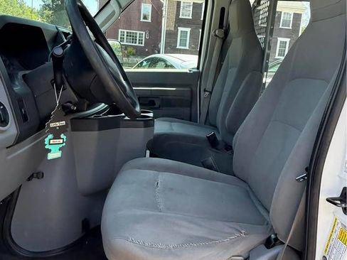 Used 2011 Ford E-250 and Econoline 250 w/ PWR Group image 6