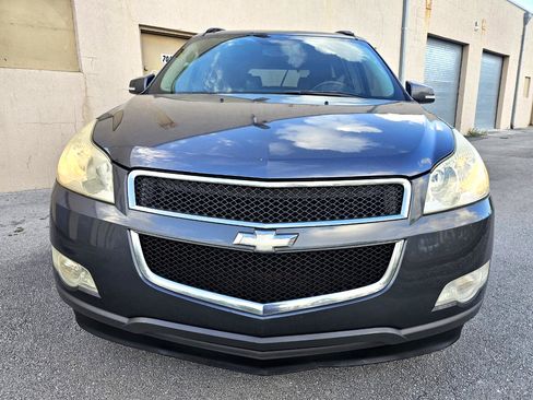 Used 2009 Chevrolet Traverse LT image 12