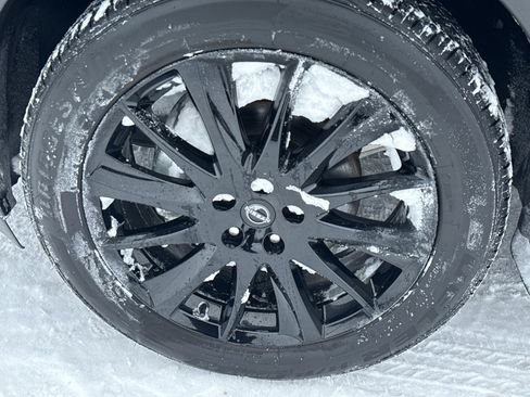 Certified 2024 Nissan Murano SV w/ SV Midnight Edition Package image 9