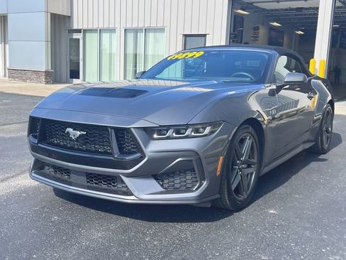 Used 2024 Ford Mustang GT Premium image 4