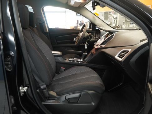 Used 2017 GMC Terrain SLE AWD/4WD image 26