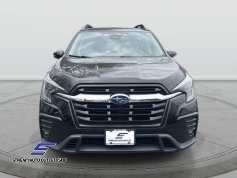 Used 2023 Subaru Ascent Limited w/ Popular Package #2A image 2