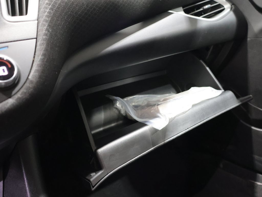 Used 2024 Chevrolet Malibu LT FWD image 30