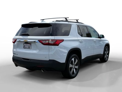 Used 2019 Chevrolet Traverse LT w/ LT Premium Package AWD/4WD image 5
