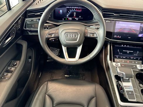 Used 2025 Audi Q7 3.0T Premium Plus image 21
