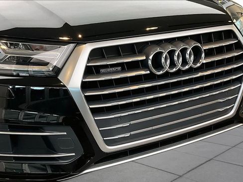 Used 2019 Audi Q7 2.0T Premium w/ Convenience Package AWD/4WD image 32