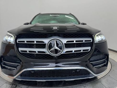 Used 2023 Mercedes-Benz GLS 450 4MATIC image 12