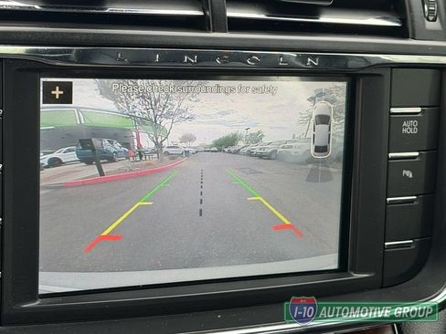 Used 2019 Lincoln Continental Premiere FWD image 32