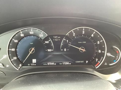 Used 2018 BMW 530i xDrive w/ Premium Package AWD/4WD image 23