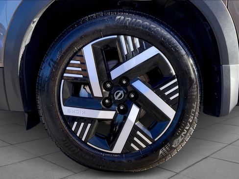 Used 2026 Nissan Kicks SV image 10