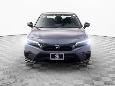 Used 2023 Honda Civic Sport image 8