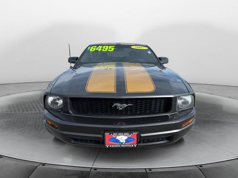 Used 2007 Ford Mustang Coupe image 2