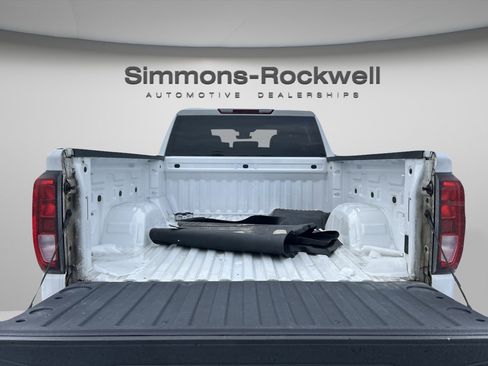 Used 2022 GMC Sierra 1500 Pro w/ Pro Value Package image 8