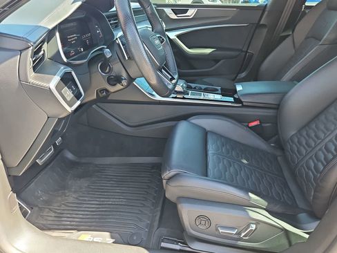 Used 2024 Audi RS 7 Performance AWD/4WD image 19