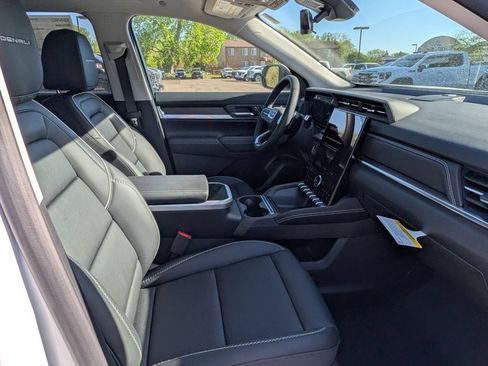 New 2026 GMC Terrain Denali AWD/4WD image 28