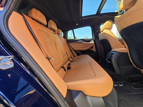 Used 2022 BMW X4 xDrive30i w/ Premium Package Essential image 21