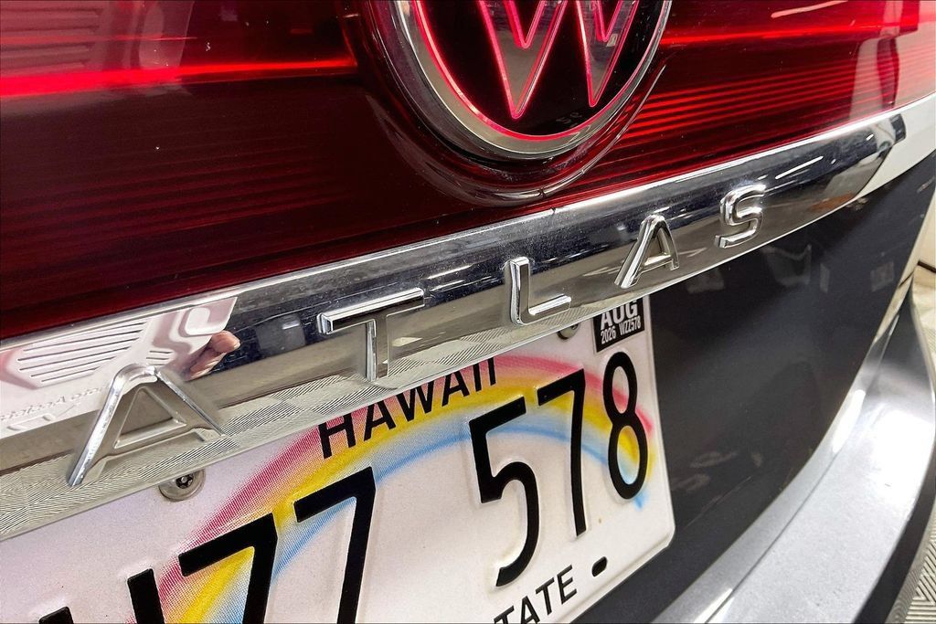 Used 2024 Volkswagen Atlas SE FWD image 7