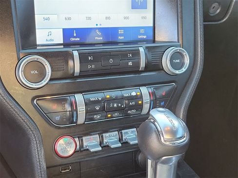 Used 2020 Ford Mustang Premium image 31