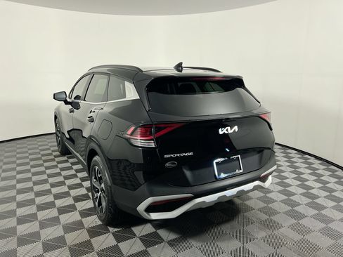 Certified 2024 Kia Sportage EX FWD image 6