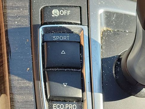 Used 2019 BMW X5 xDrive50i w/ Premium Package 2 image 20