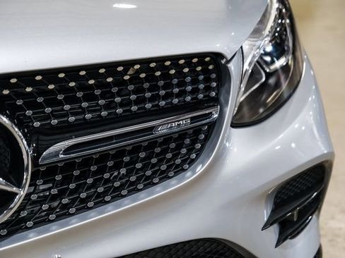 Used 2019 Mercedes-Benz GLC 43 AMG 4MATIC Coupe image 21