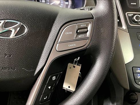 Used 2017 Hyundai Santa Fe Sport AWD/4WD image 10