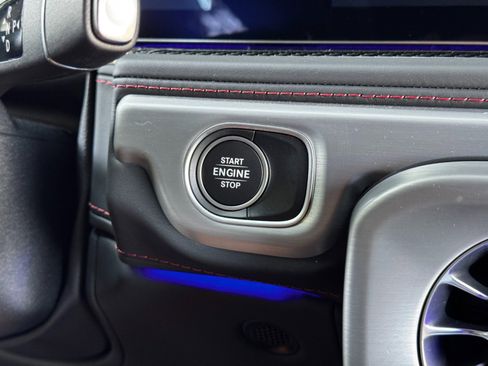 Used 2023 Mercedes-Benz G 63 AMG Squared image 30