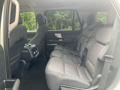 Certified 2025 Ford Expedition Active RWD image 14