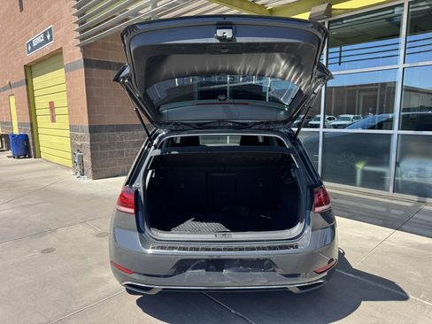 Used 2019 Volkswagen e-Golf SEL Premium image 37