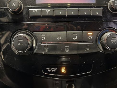 Used 2018 Nissan Rogue Sport S w/ S Appearance Package image 17