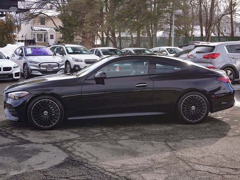 Used 2024 Mercedes-Benz CLE 300 4MATIC Coupe image 18