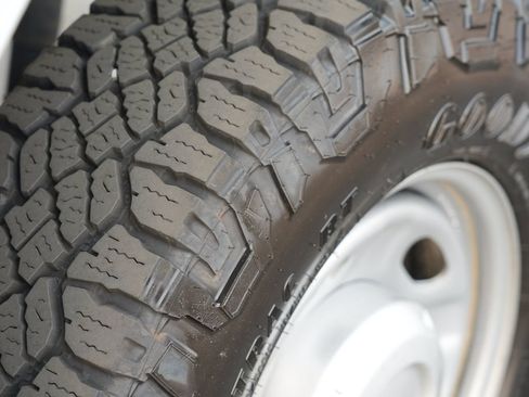 Used 2023 Ford F250 XL w/ FX4 Off-Road Package AWD/4WD image 27
