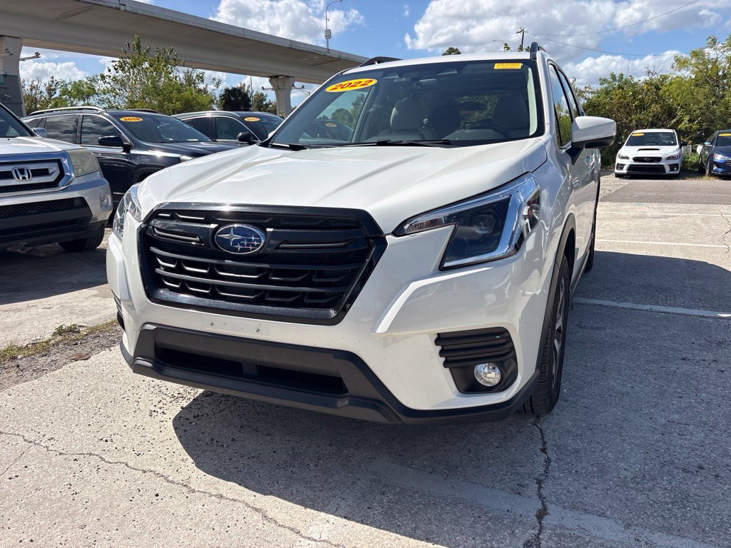 Used 2022 Subaru Forester Premium AWD/4WD image 7