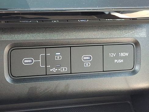 Certified 2026 Hyundai Tucson Limited AWD/4WD image 25
