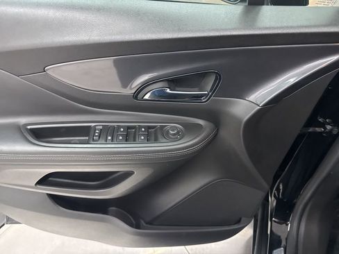 Used 2022 Buick Encore Preferred w/ Safety Package image 18