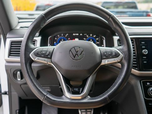 Used 2022 Volkswagen Atlas Cross Sport SEL Premium R-Line image 16