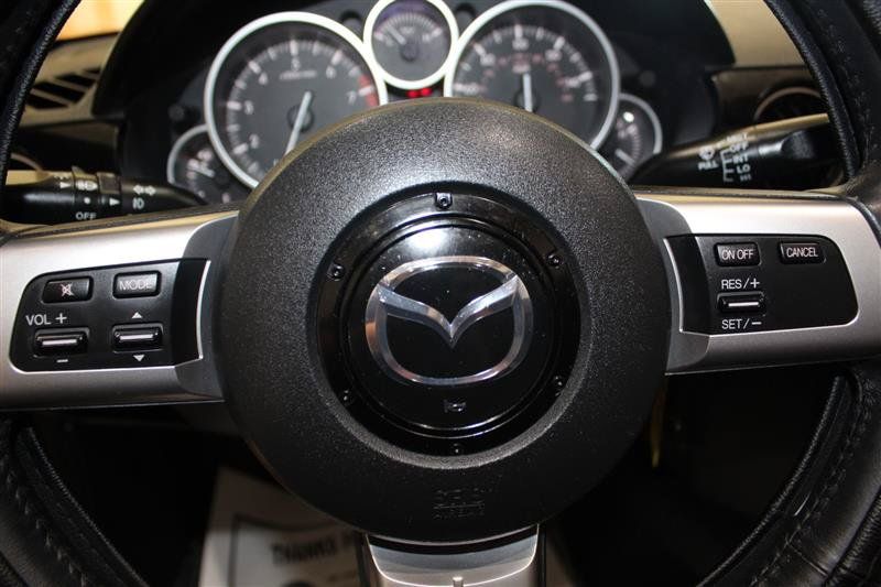 Used 2008 MAZDA MX-5 Miata Touring w/ Suspension Pkg RWD image 16
