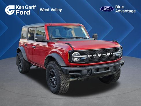 Certified 2024 Ford Bronco Wildtrak image 1