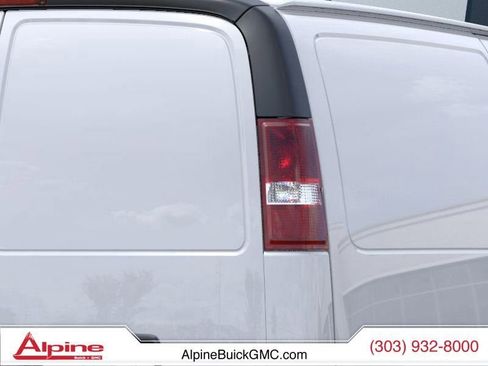 New 2026 GMC Savana 3500 RWD image 11