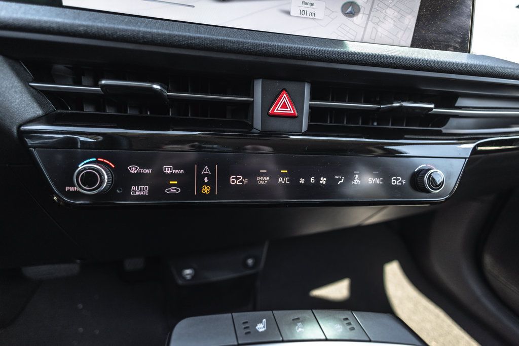 Used 2024 Kia EV6 Light AWD/4WD image 13