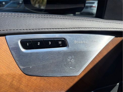 Used 2016 Volvo XC90 T6 Inscription w/ Vision Package image 24