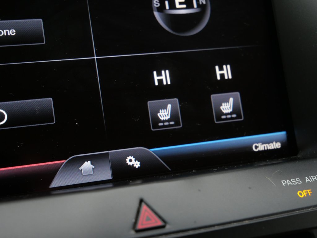 Used 2015 Ford Taurus SEL w/ Equipment Group 201A FWD image 25