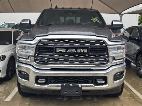 Used 2021 RAM 2500 Limited image 2