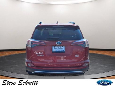 Used 2017 Toyota RAV4 XLE AWD/4WD image 25