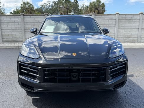Certified 2024 Porsche Cayenne S AWD/4WD image 10